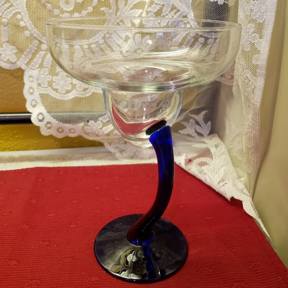 1 Margarita Glass Swerve Cobalt Blue Libbey 13Oz