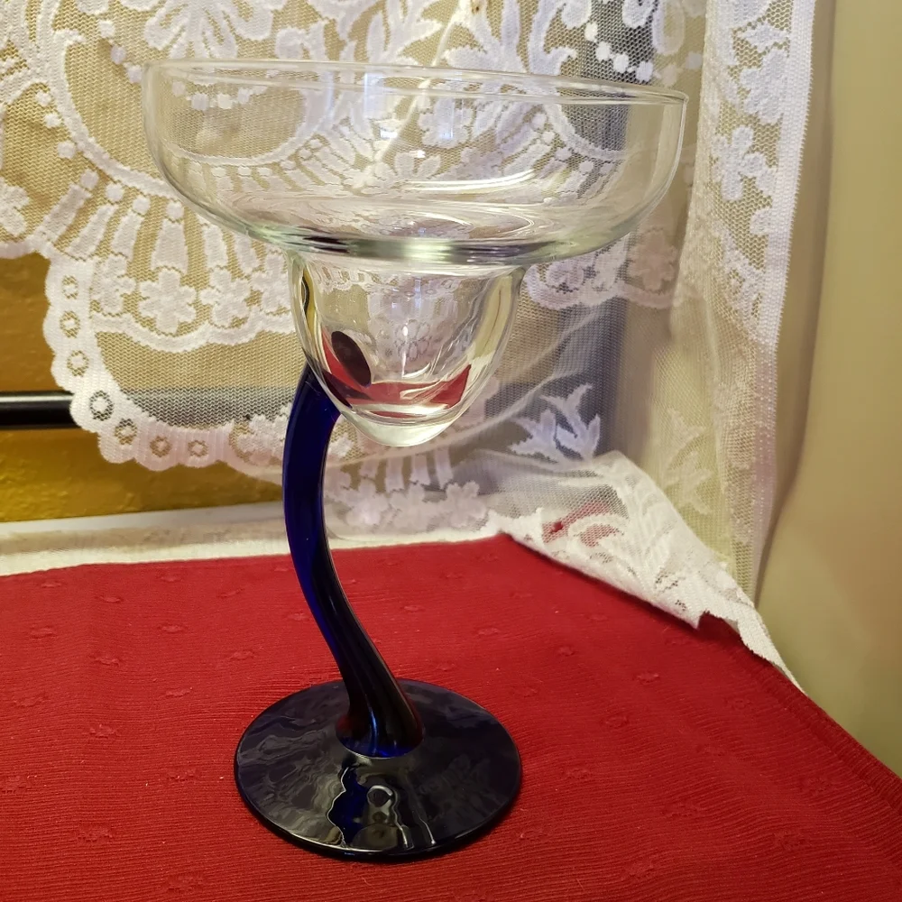 1 Margarita Glass Swerve Cobalt Blue Libbey 13Oz