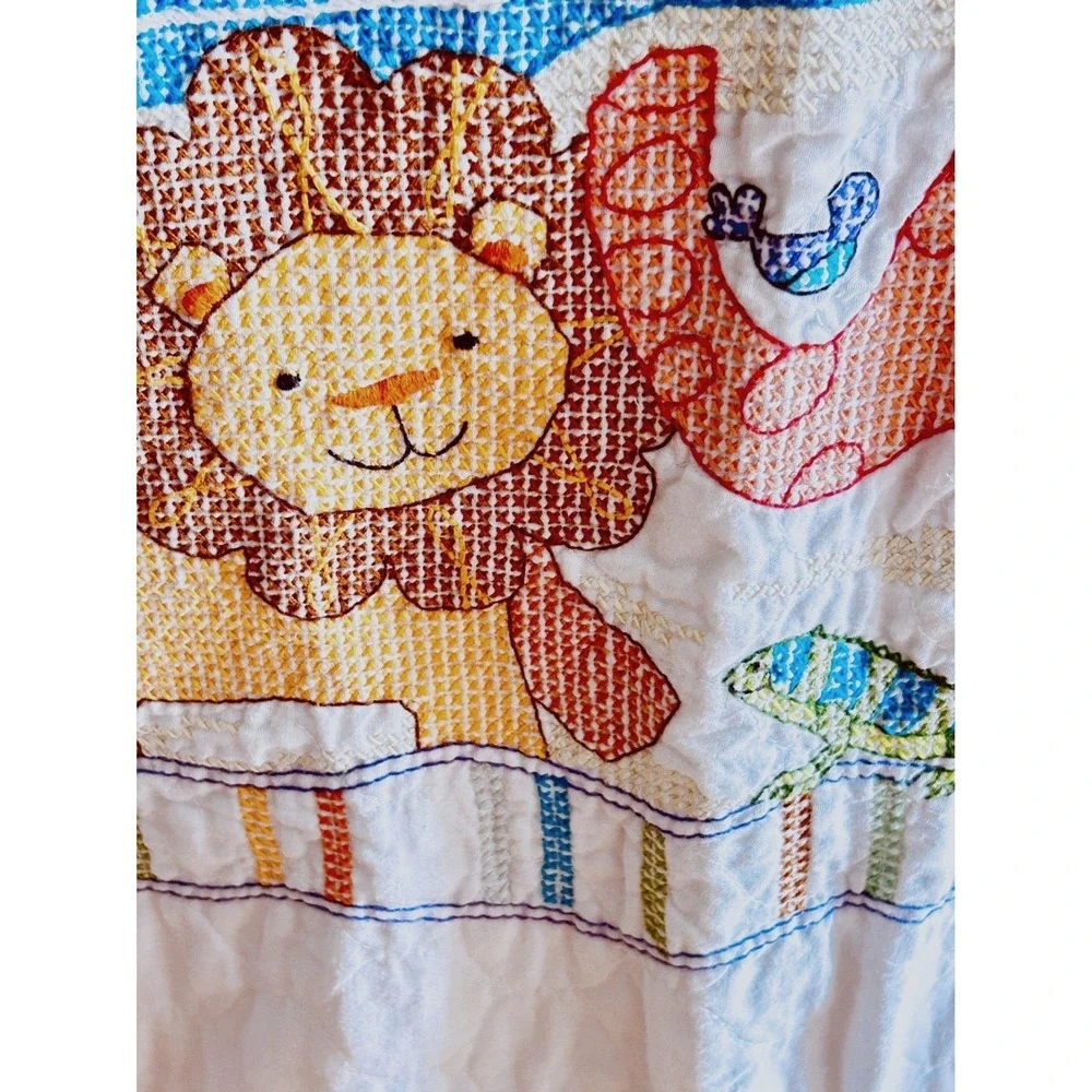 Handmade Baby‎ Hugs Mod Zoo Stamped Quilt Cross Stitch Finished Nursery Animals