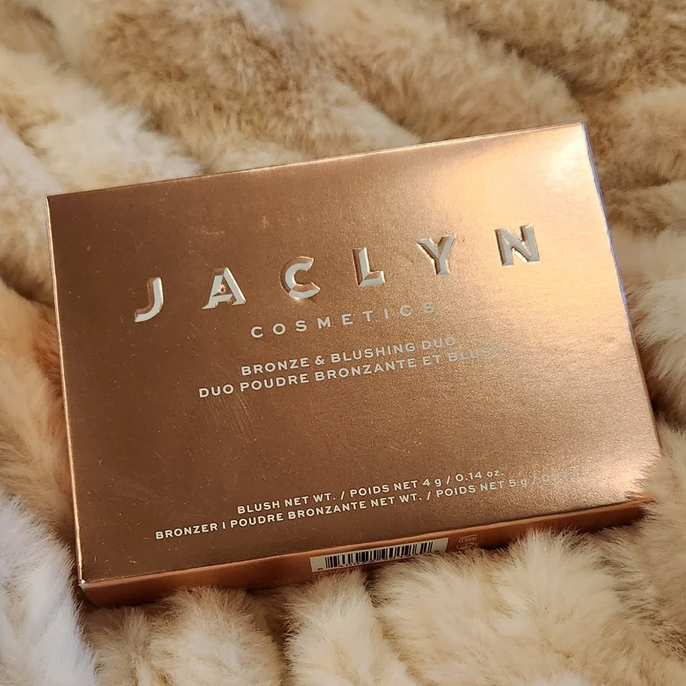 Jaclyn Cosmetics lilac love