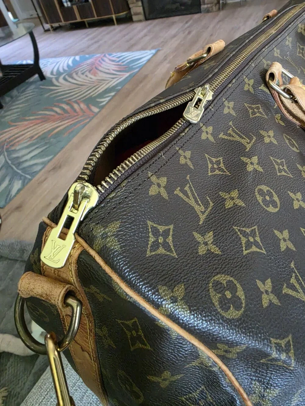 Louis Vuitton iconic louis
