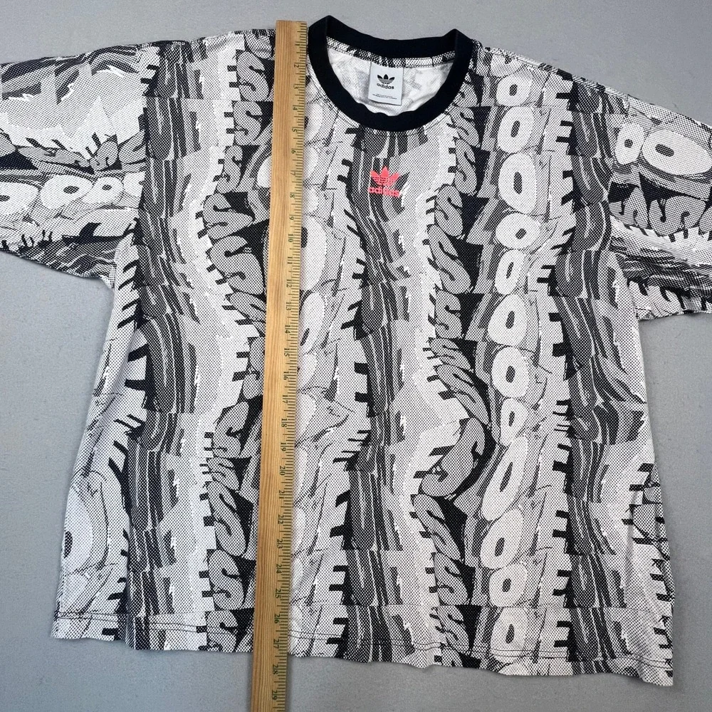 Adidas Graphic T-Shirt Mens XL White Love Unites Abstract All Over Print HC3082