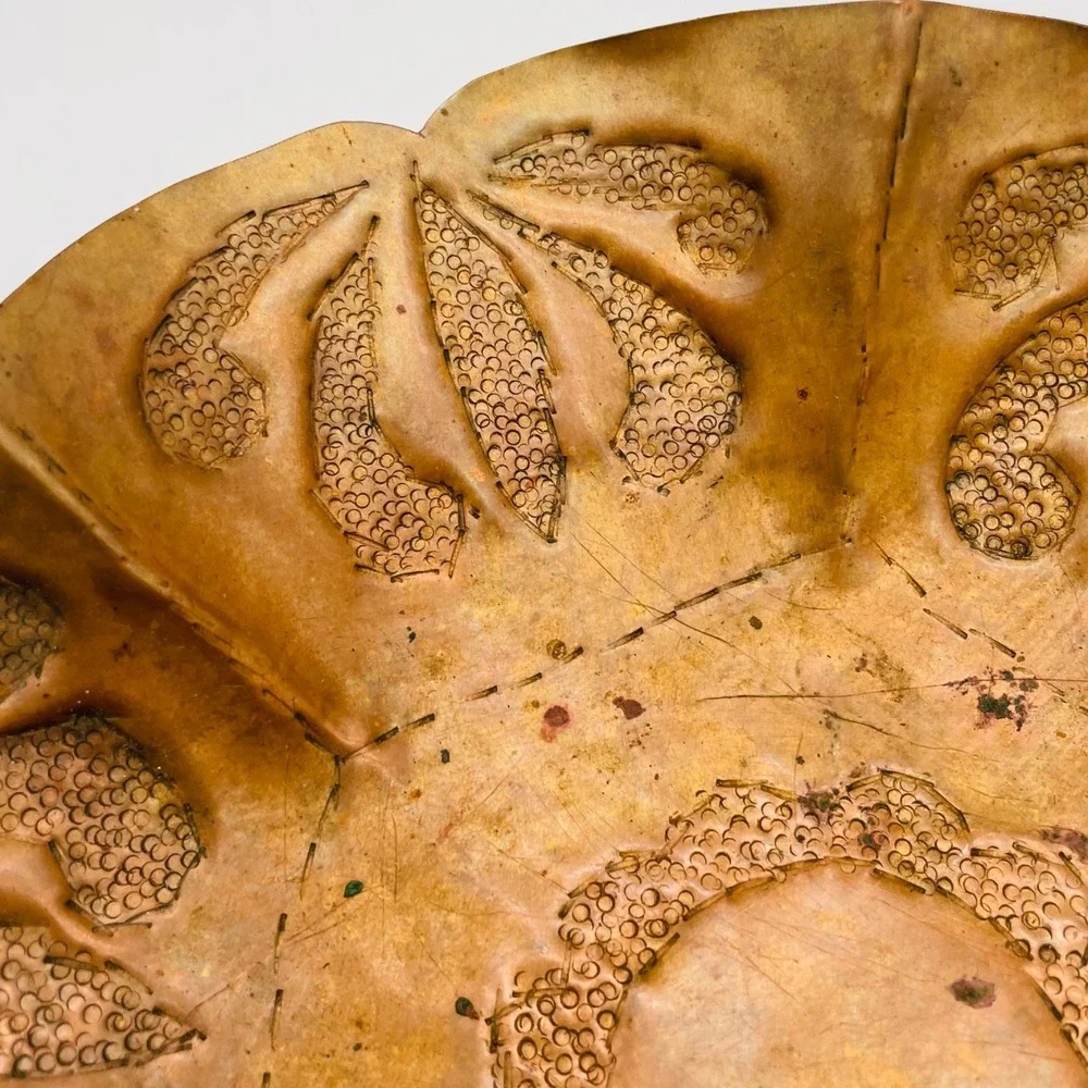 Copper Repousse Bowl Scalloped Floral Hand Hammered Vintage 8.5
