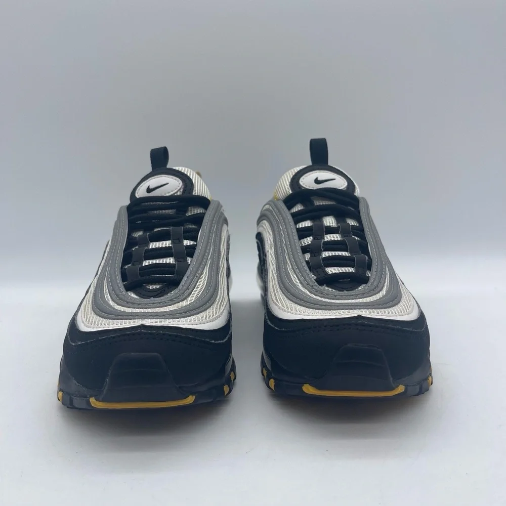 Nike classic mesh good