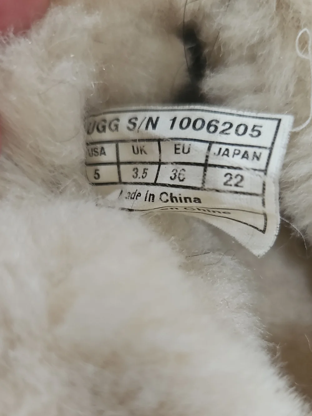 UGG cozy slip