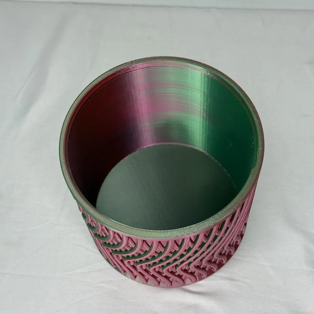 Wavy Pattern Lidded Storage Container Jar Green Red Multi Color Plastic Canister