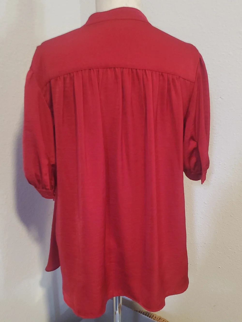 Banana Republic or short lightweight