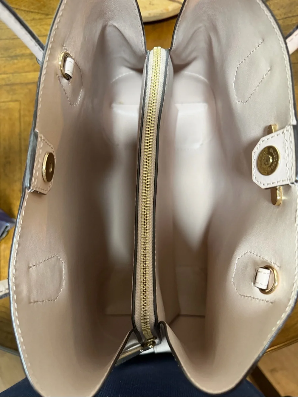 Michael Kors authentic michael