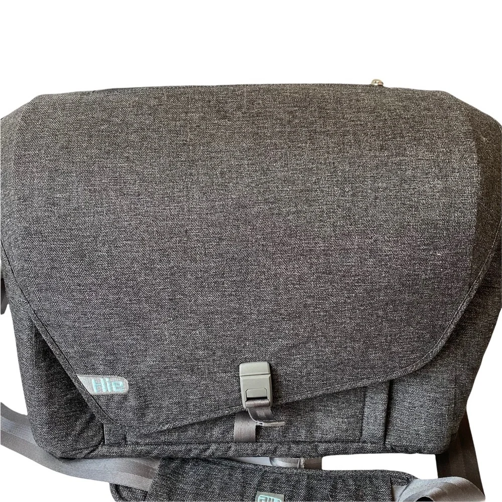 Hie gray by