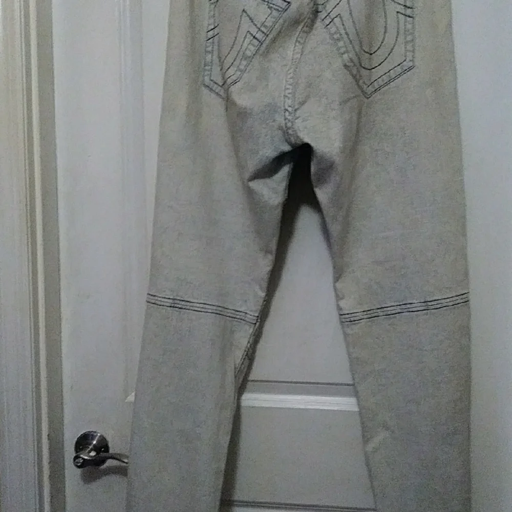 True Religion light gray