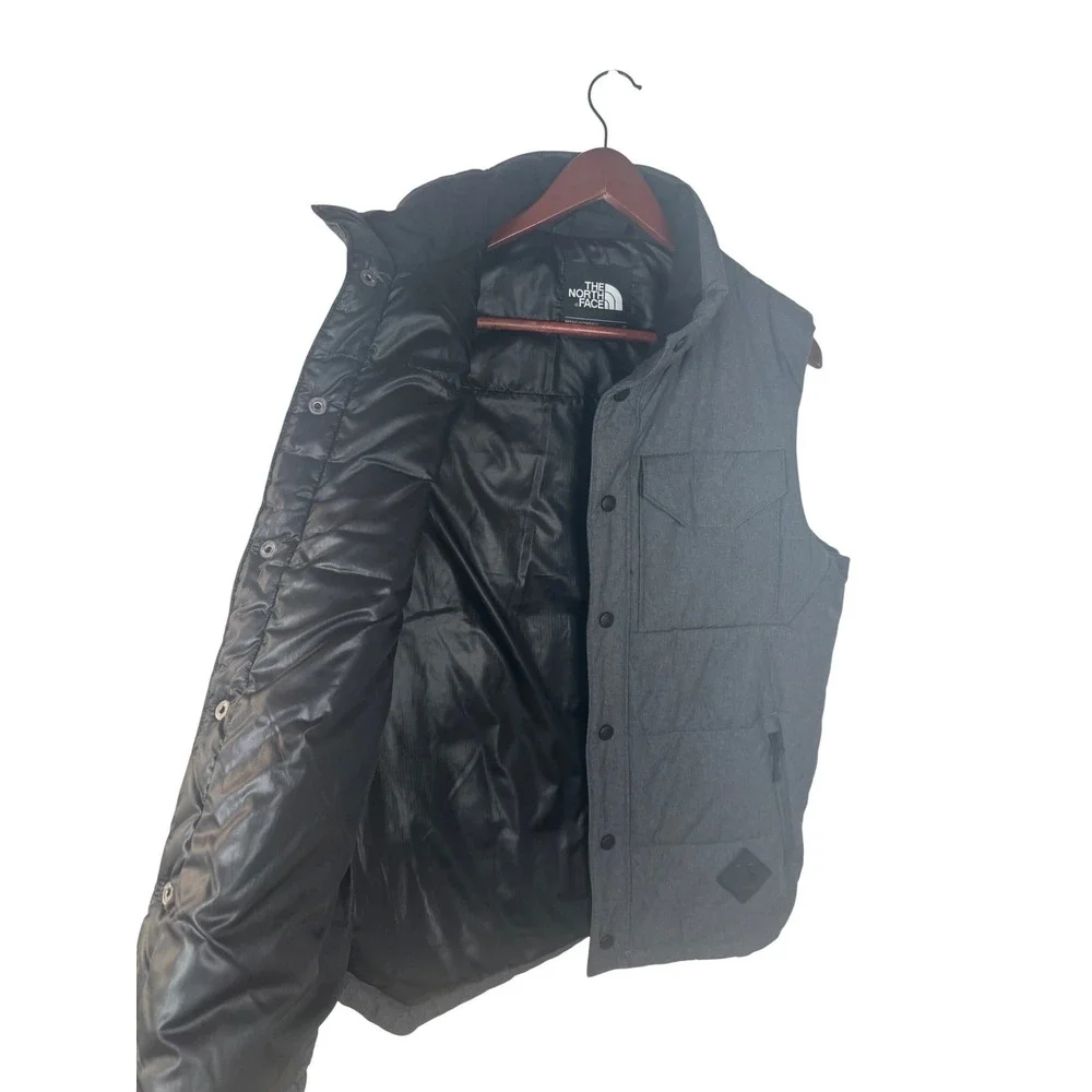 The North Face Mens‎ Small Patricks Point Vest Puffer Grey Insulated Snap Front