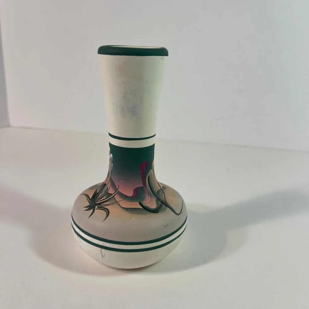 New‎ West Pottery Hand Painted Southwest Landscape Ceramic Bud Vase 1974 5.5