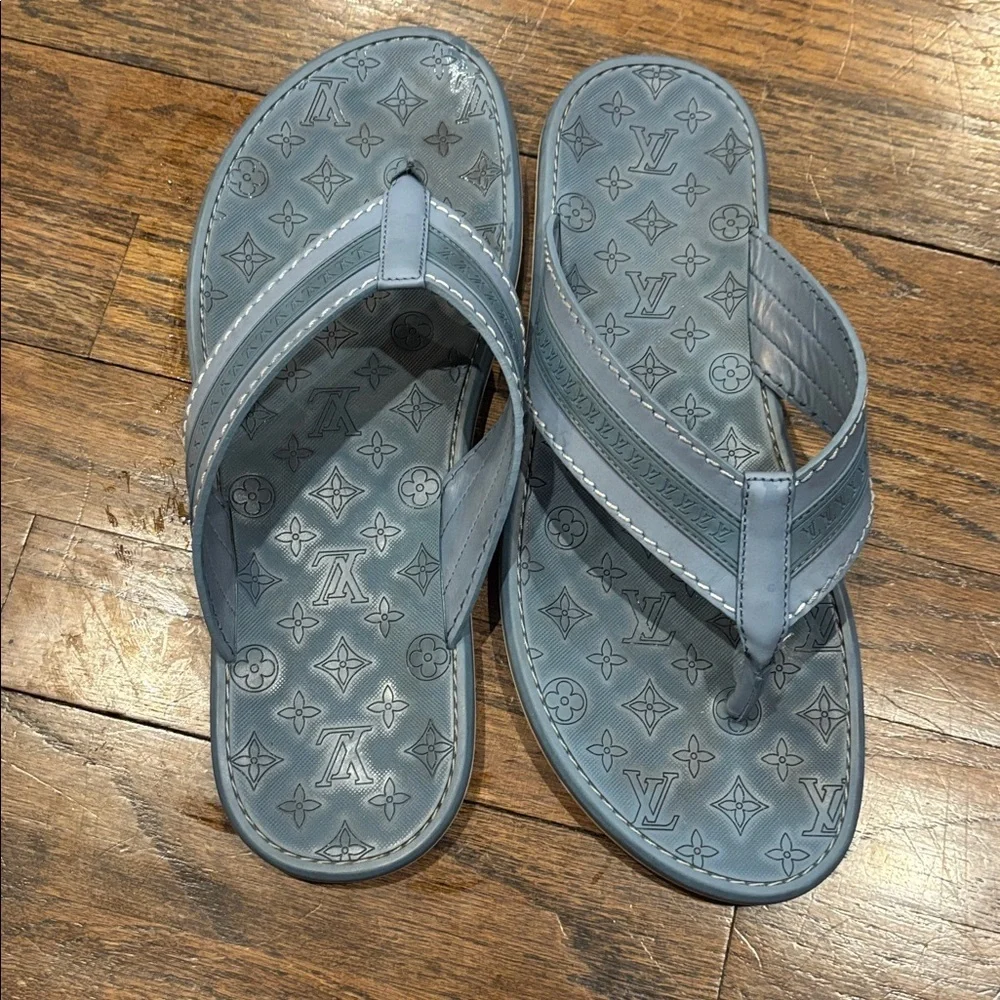 Louis Vuitton Slate Blue Monogram Thong Sandals - size 9