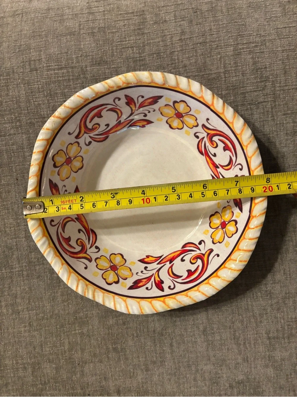 N/A large scalloped