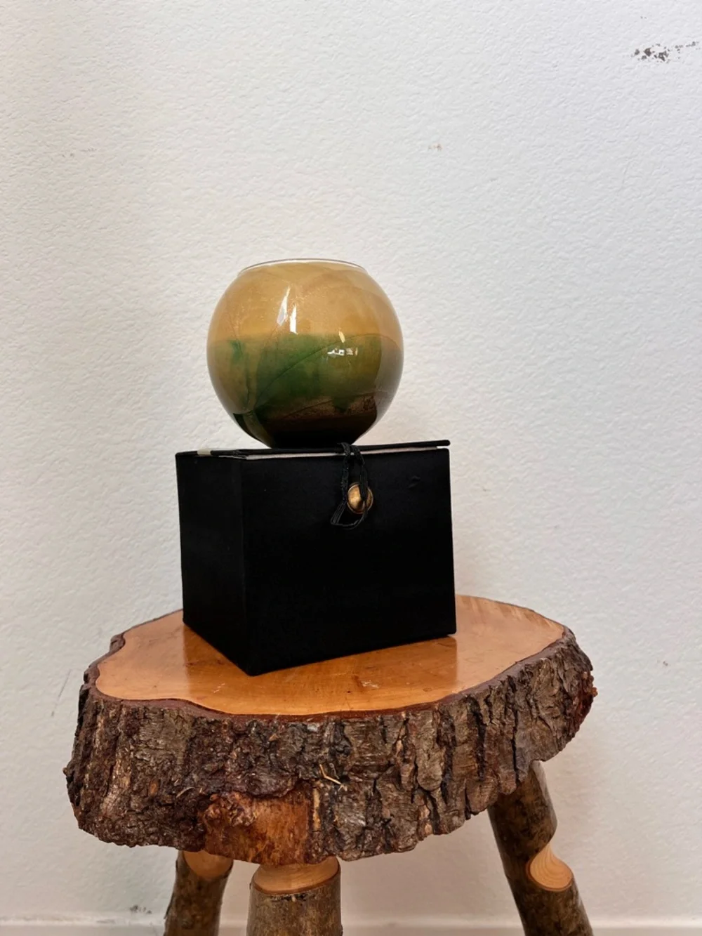 Northern Lights Esque Polished Globe Candle 4” Sage Decorative Glass‎ Candle NIB