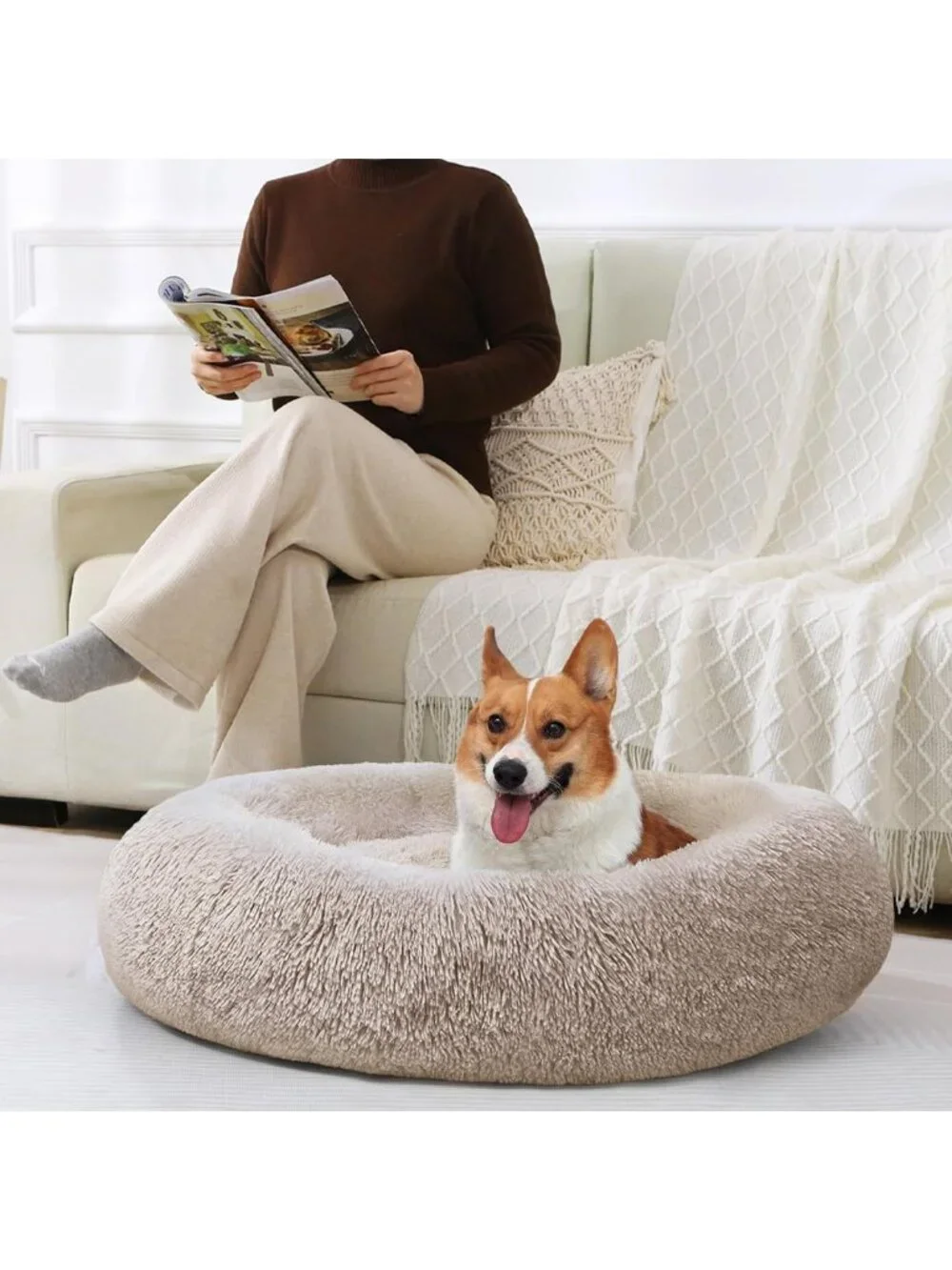 Cozy Calming Donut Pet Bed for Small Dogs & Cats - Fluffy Anti-Anxiety Cushion