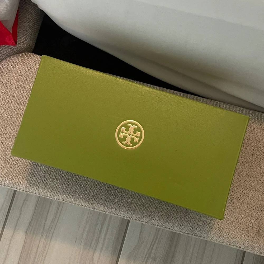 Tory Burch chic slide