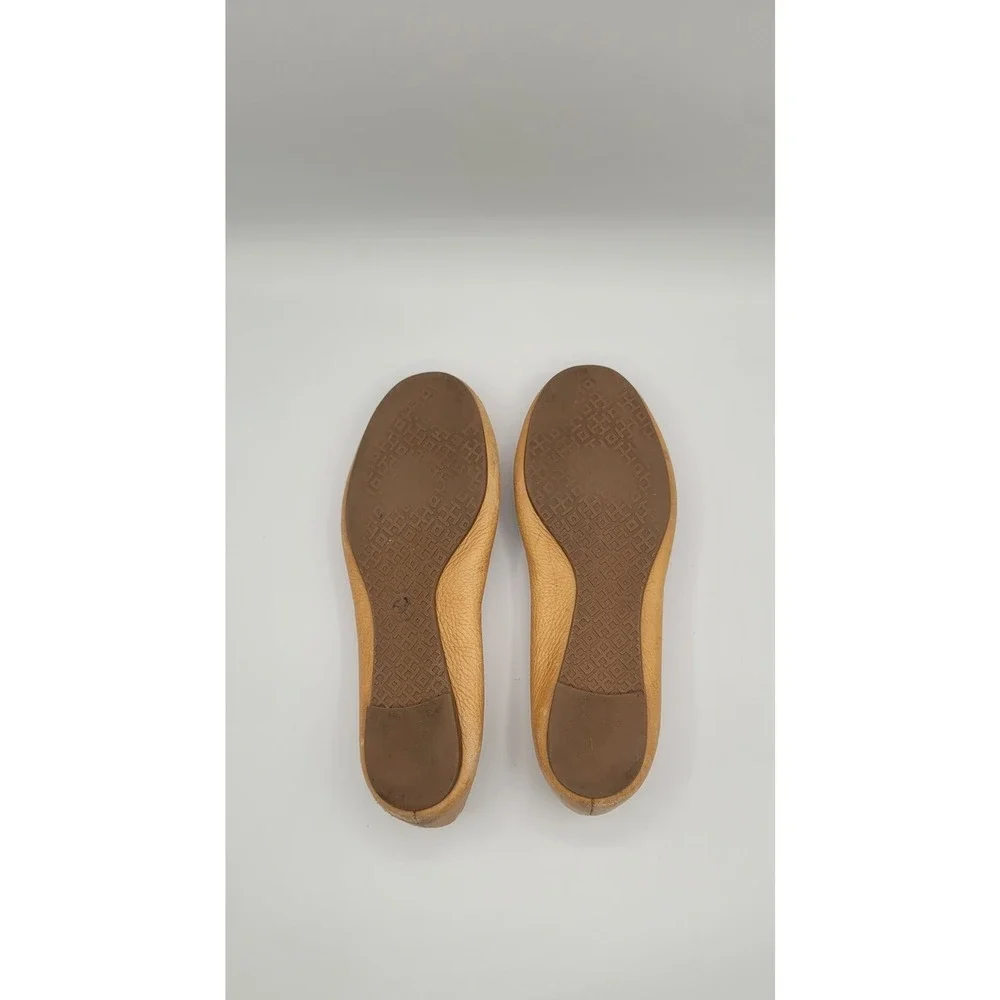 Tory Burch Reva Women's Ballet Flats 8M Tan Pebbled Leather Gold Logo