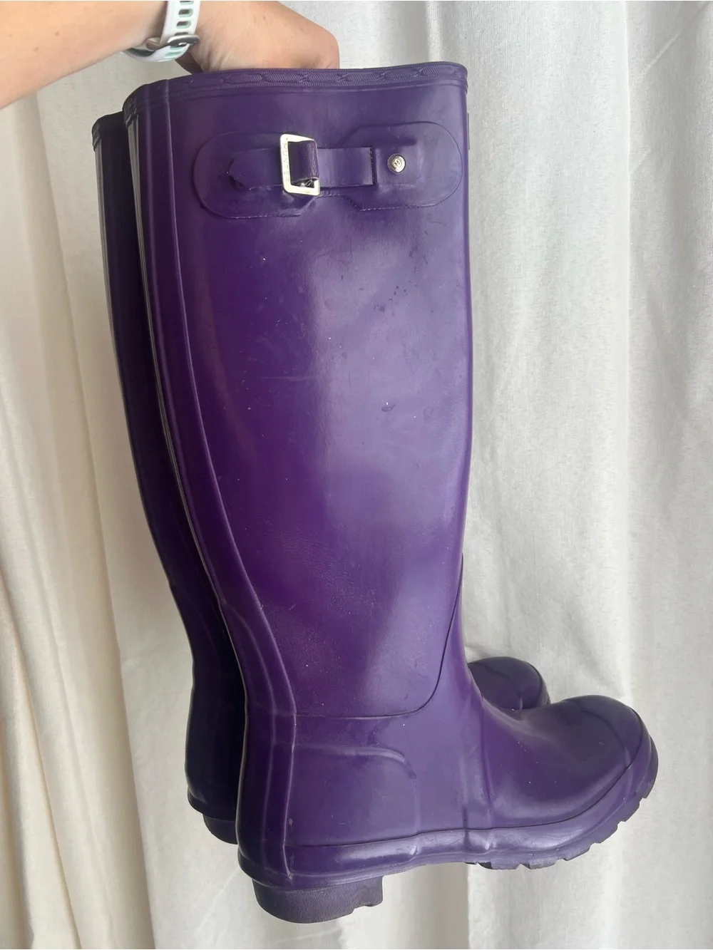 Hunter glossy purple