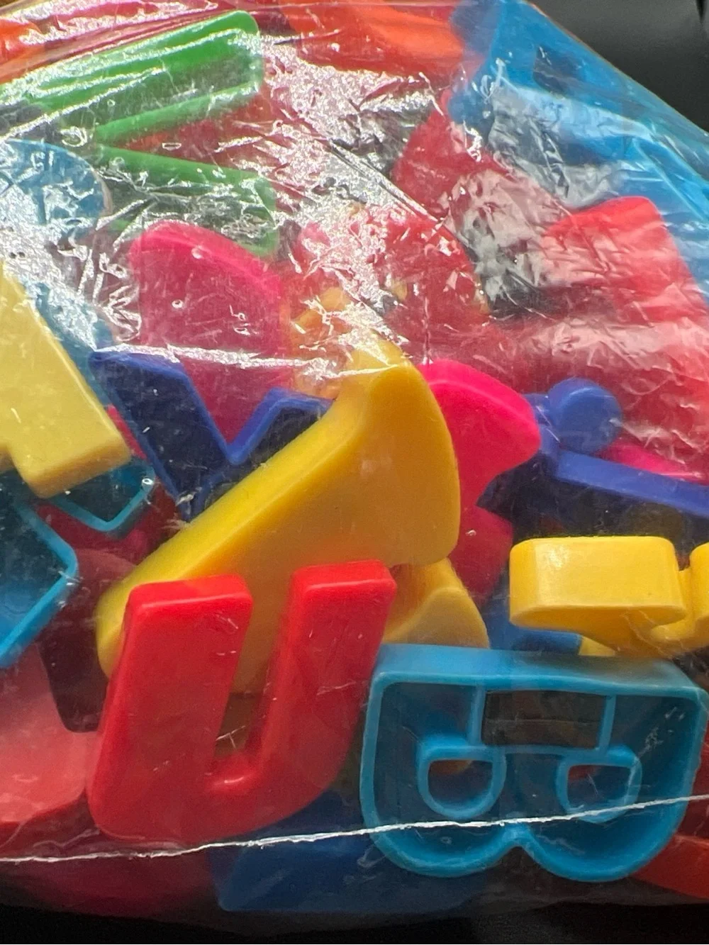 Lot of Magnetic Plastic Alphabet Letters Mixed Colors & Sizes