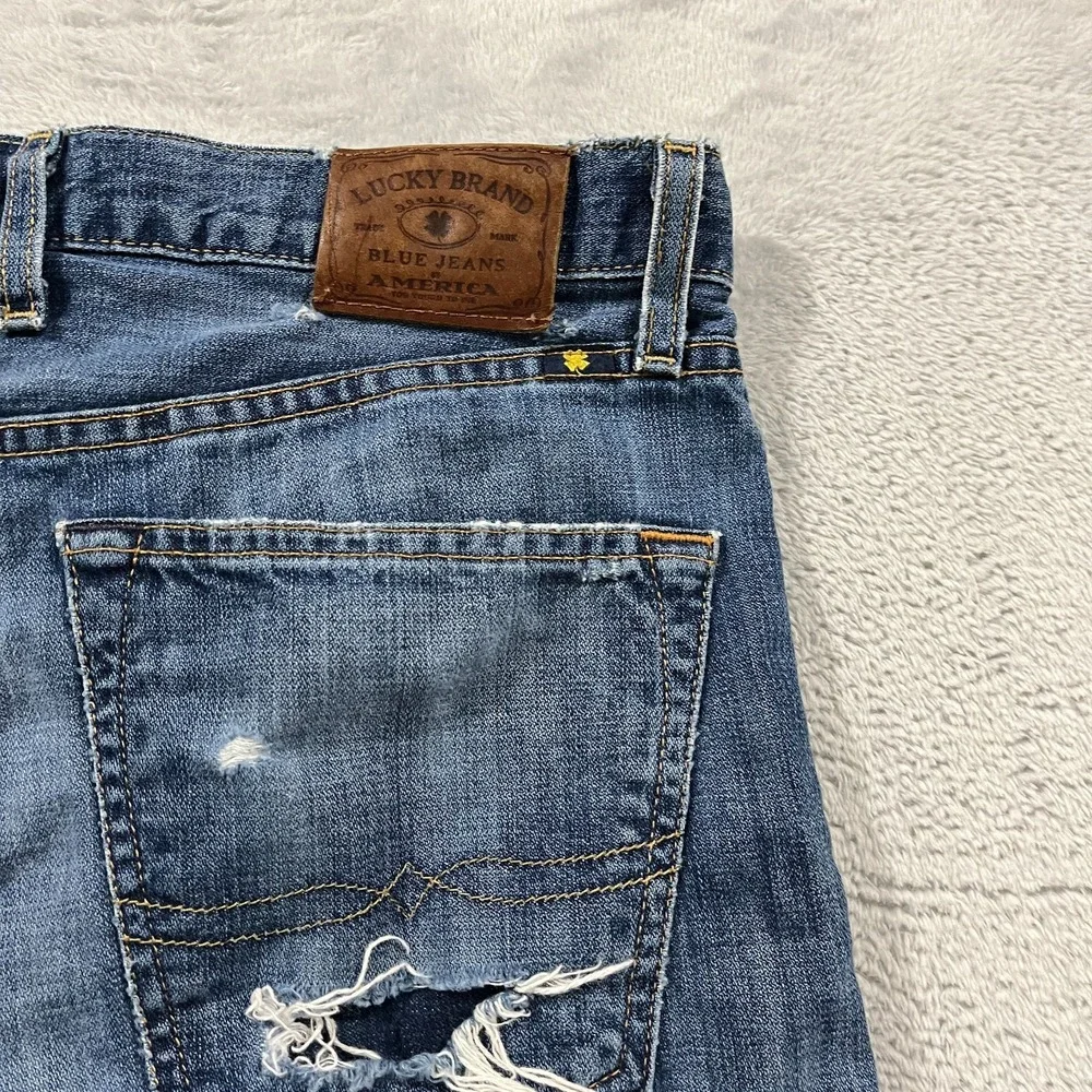 Lucky Brand Jeans‎ Men 33x32 Blue 121 Heritage Slim Distressed Western Straight