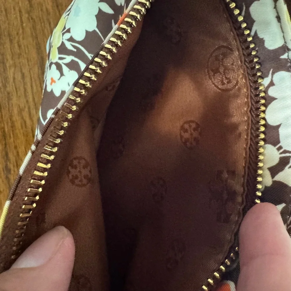 Tory Burch tory burch
