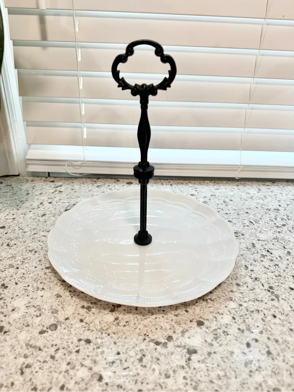 Kaiser Porzellan West Germany Romantica Cake Stand Pedestal Serving Plate 10”