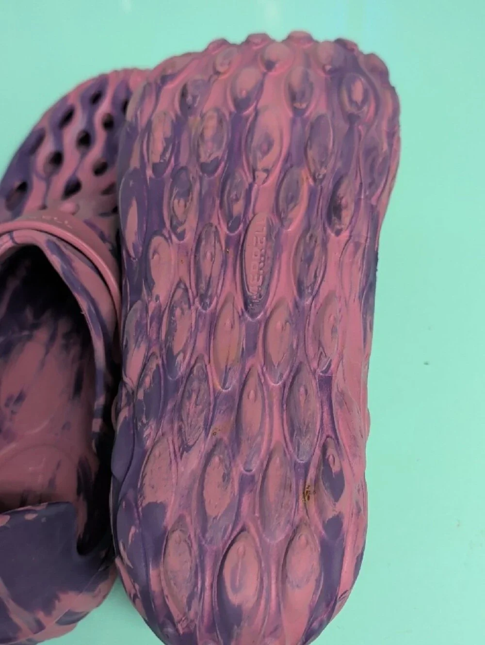 Merrell foam clogs