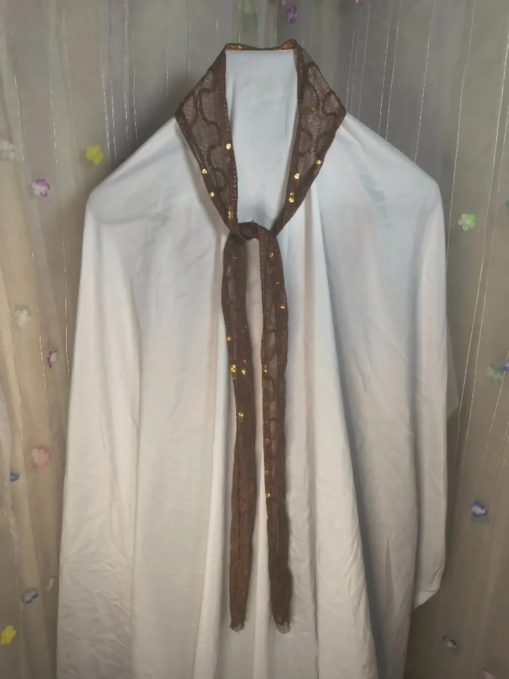 Unbranded Scarf with sequins 2.75 by 62 inches