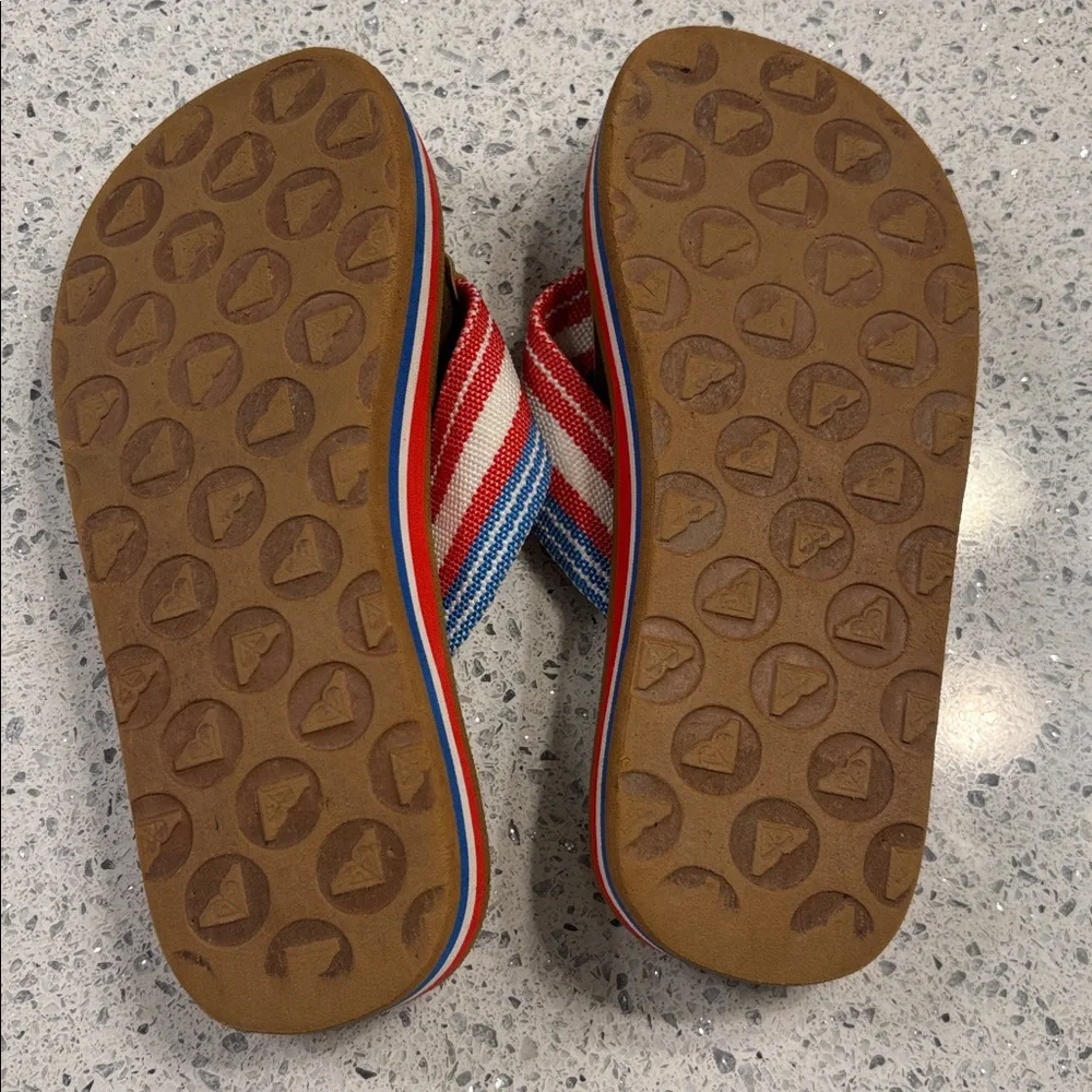 Roxy sandals brown