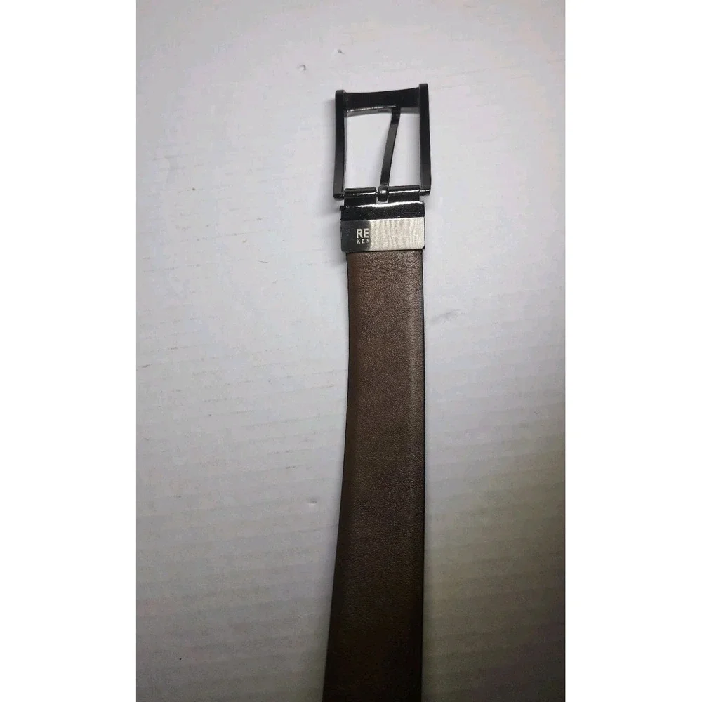 Kenneth Cole Reaction euc reversible