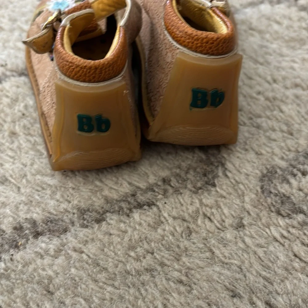 cocoliso’s PIBE charming brown