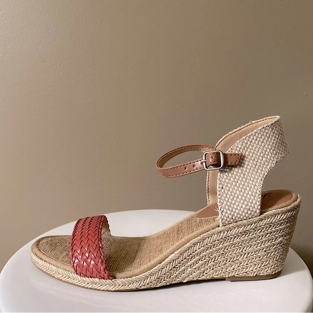 Lucky Brand woven open
