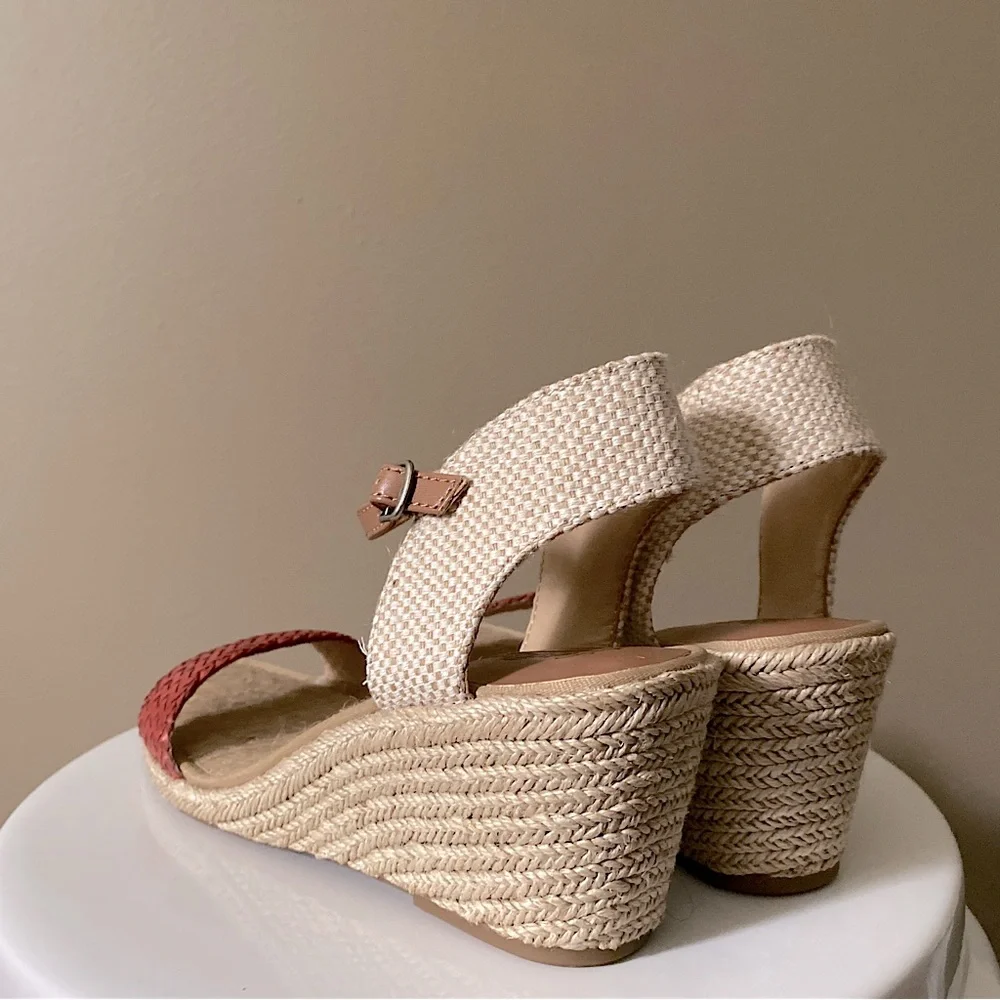Lucky Brand woven open