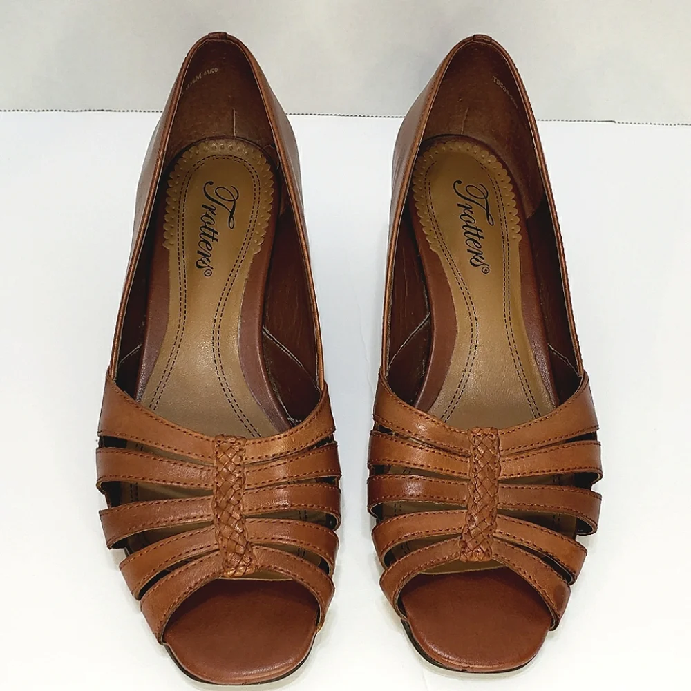 Trotters stylish brown