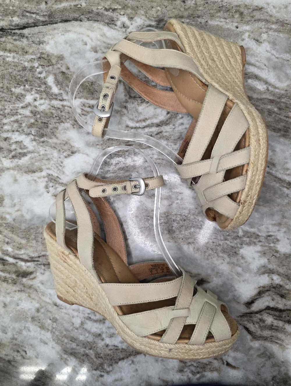 Fossil comfortable beige