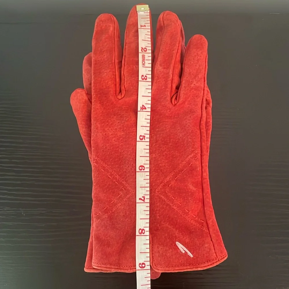 Vintage Red Pig Suede Gloves Women’s OS Classic Old Money Grandmacore Cabincore