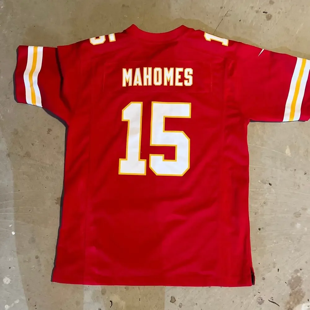 Nike youth Patrick Mahomes Jersey