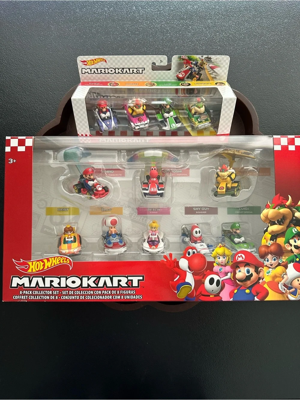 Hot Wheels Mario Kart 8-Pack Collector Set & 4 Pack Cars Bundle