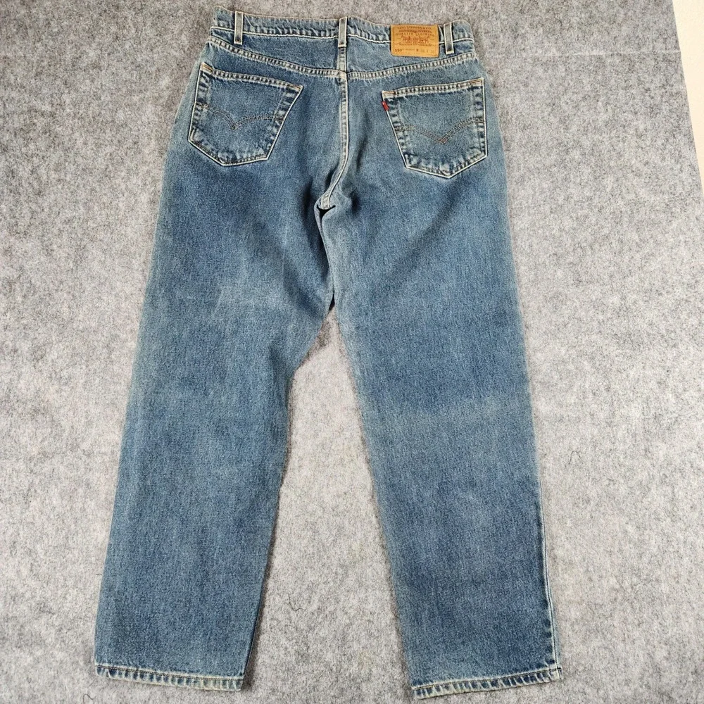 VTG 90s Levis 550 Relaxed Fit Jeans Men 36x30 Blue Denim Tapered Leg Y2K Classic