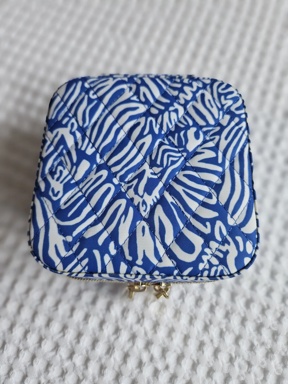 Lilly Pulitzer compact jewelry