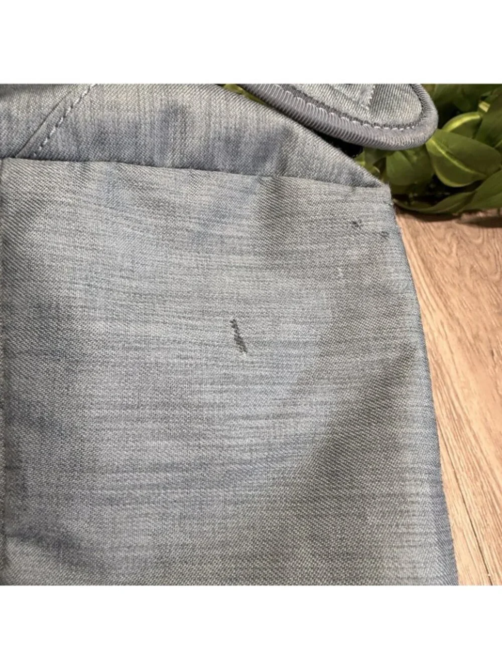 lululemon athletica some peeling