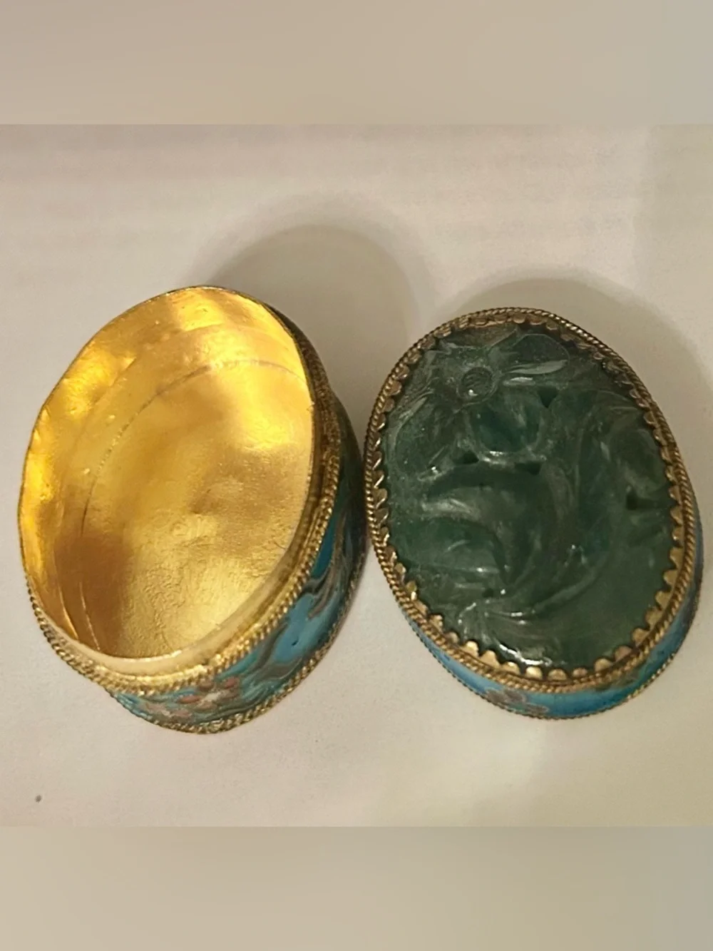 Vintage small oval