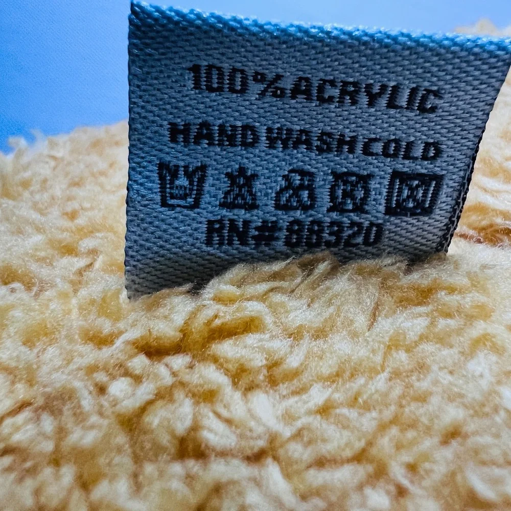 C.C fuzzy lined