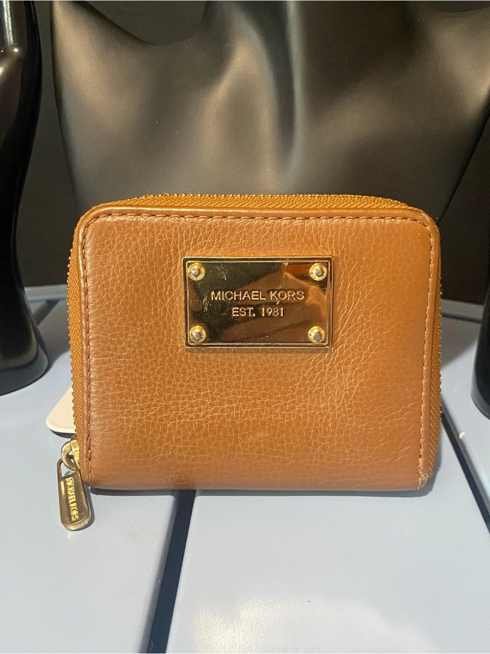 Michael Kors brown leather foldable wallet women’s zipper wallet