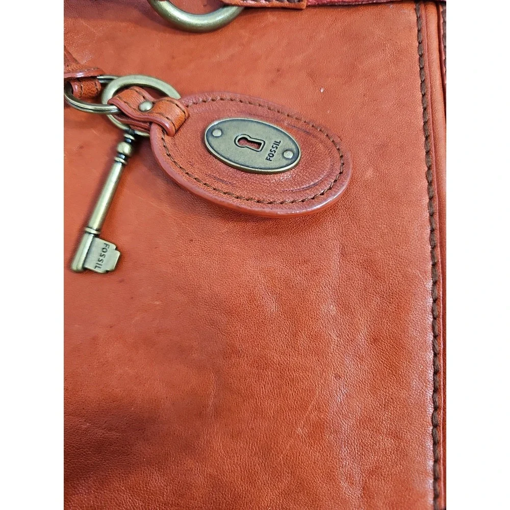 Fossil little bag