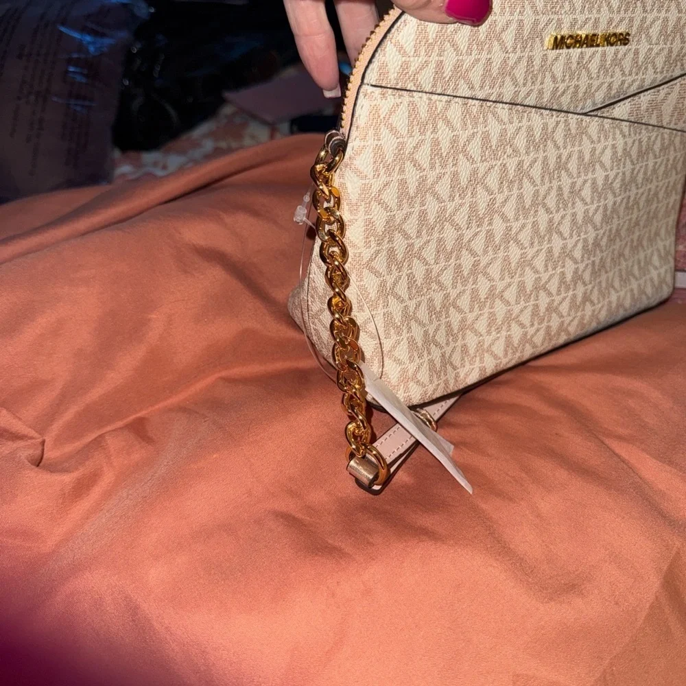 Michael Kors elegant michael