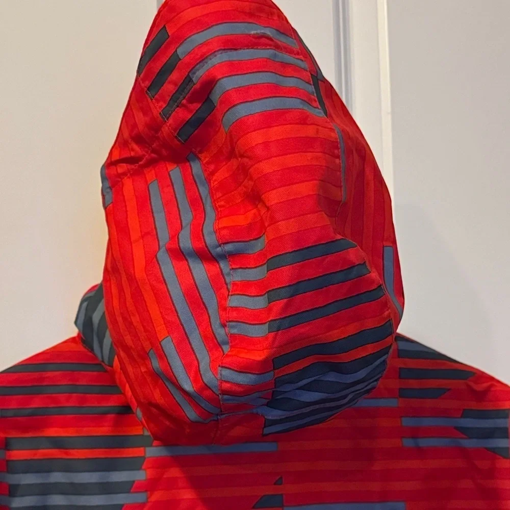 Columbia bright red