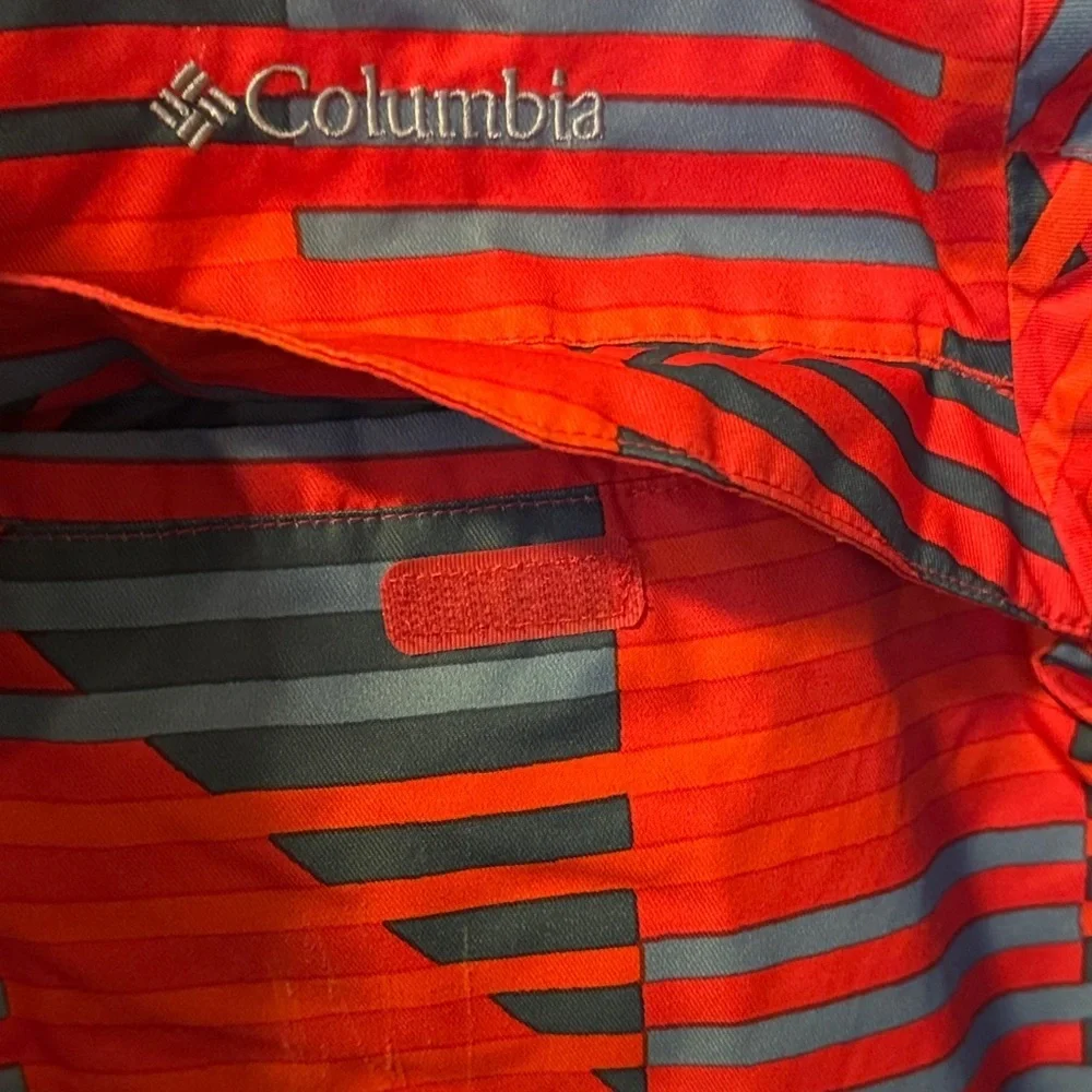 Columbia bright red