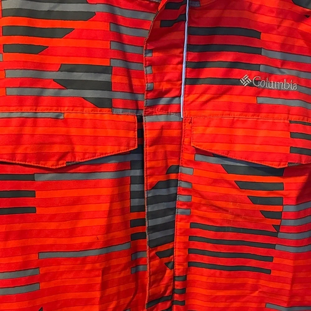 Columbia bright red
